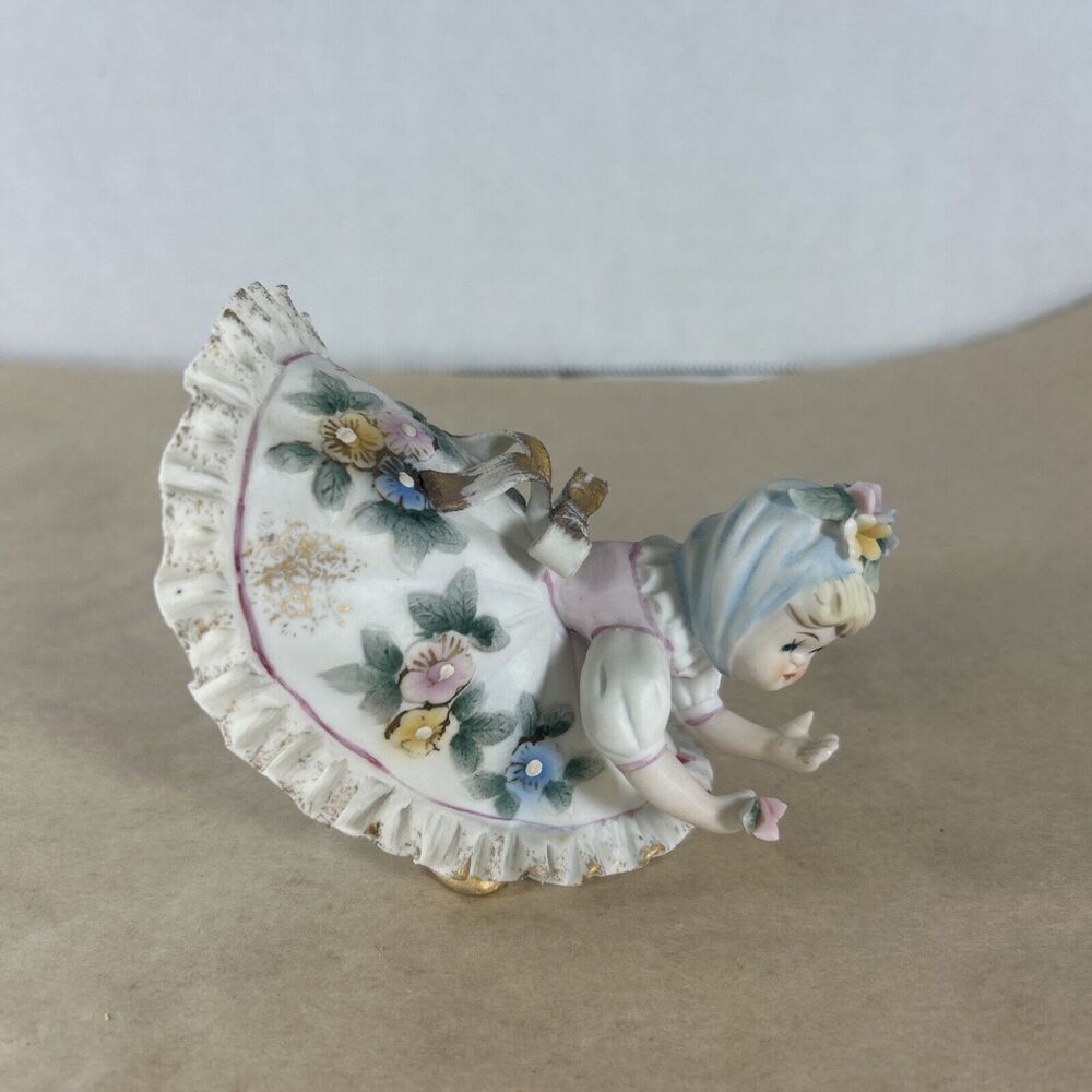 LEFTON Blue BLOOMER GIRL Bending Over Picking Flower Figurine Vintage Japan - Picture 9 of 14